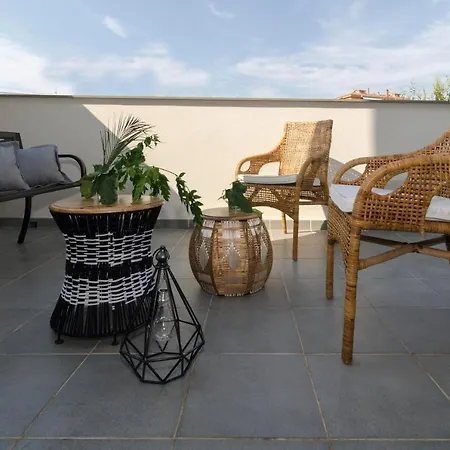 Spaces Sea View Oasis *